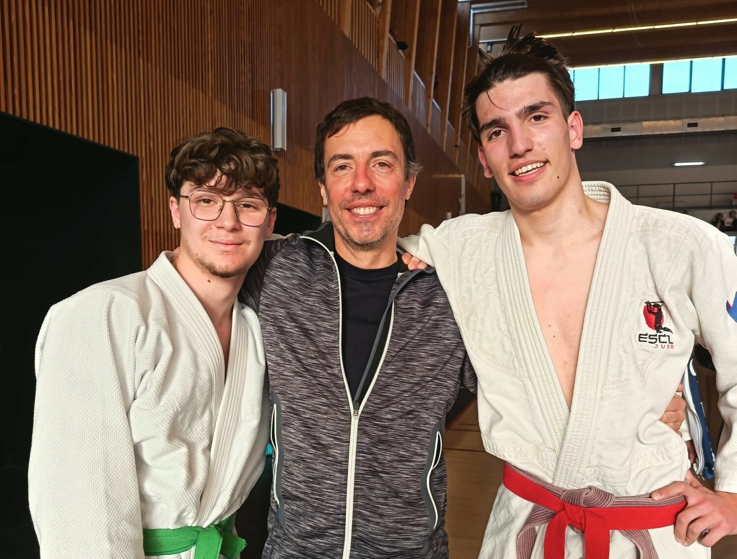 Circuit 3e division, vétérans et kyu